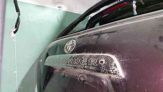 Toyota Highlander 08-13г.в крышка багажника ляда под ремонт Запорожье