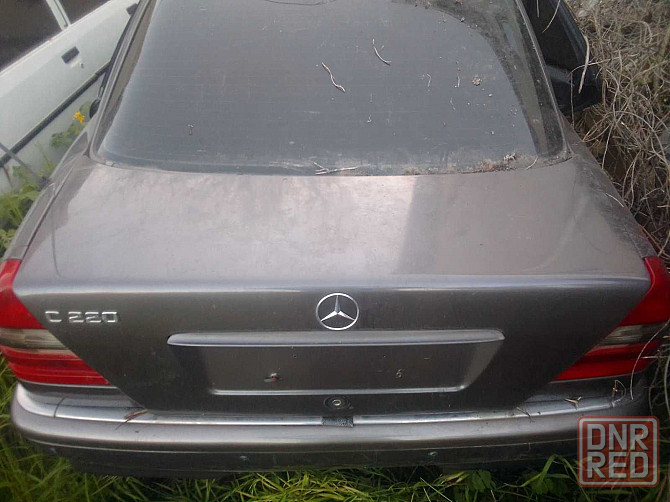 Мерседес W202 C класс крышка багажника стопы бампер Запорожье - изображение 1