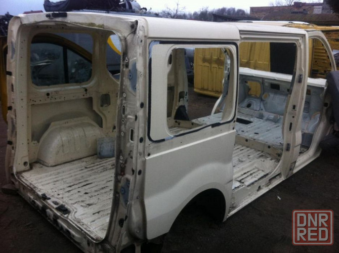 Бампер задний на Renault Trafic Opel Vivaro Фонарь Усилитель Клык Клик Запорожье - изображение 8