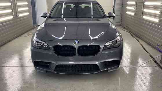 Бампер м пакет BMW F10 ноздри решетка м5 БМВ ф10 перед задний туманки Запорожье