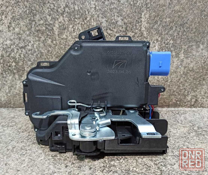 Замок двери задней правой 7L0839016D Шкода Фольксваген Сеат Запорожье - изображение 1