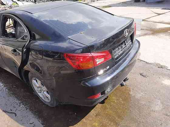 Запчасти Lexus IS 2006+ 2.2D Бампер детали кузова Запорожье