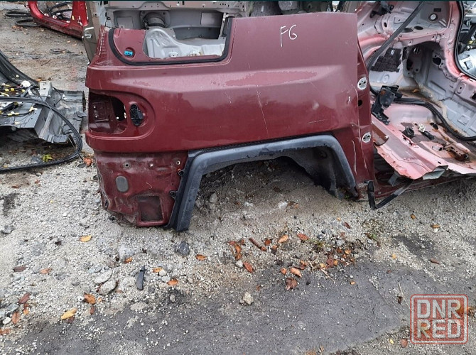 Toyota FJ Cruiser четверть задняя правая крыло с порогом арка Запорожье - изображение 1