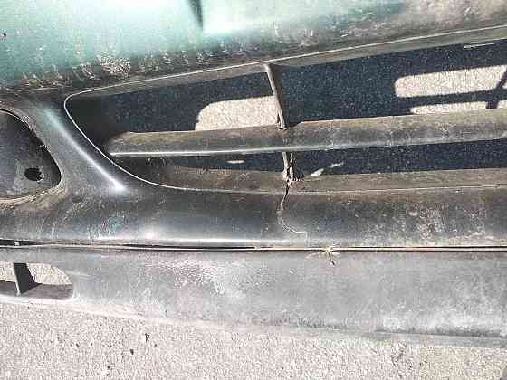 Бампер передний Renault Laguna 1 Запорожье