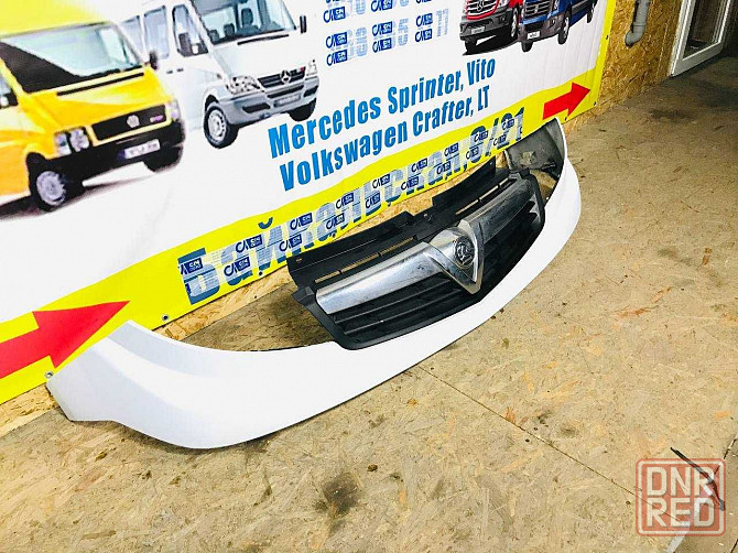 Решетка радиатора Opel Vivaro 07-14 улыбка Vauxhall ресничка Виваро Запорожье - изображение 5