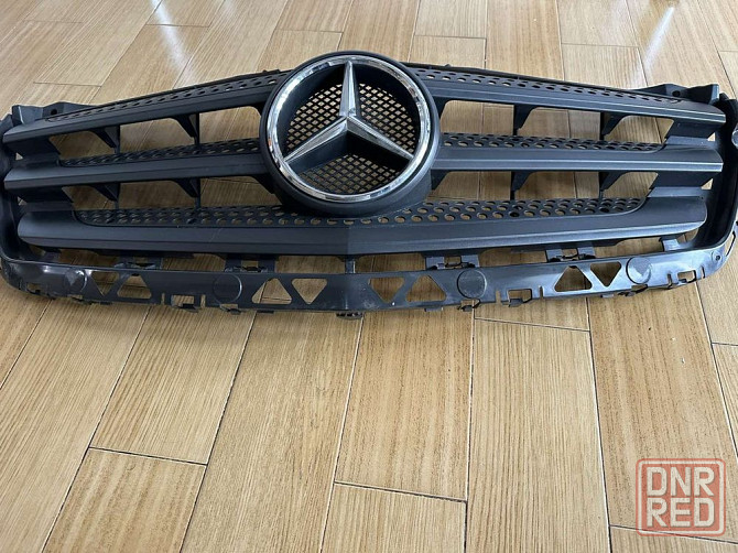 Решетка радиатора гриль Мерседес Спринтер 906 рестайл решотка Sprinter Запорожье - изображение 1