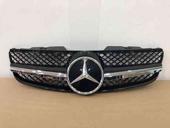 Центральна решітка C Центральная Решетка Mercedes мерседес 20521021139 Запорожье