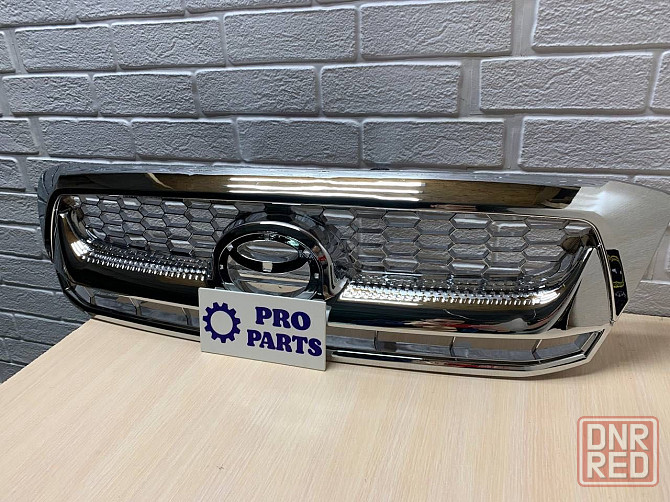 Решетка радиатора Toyota Hilux 10-15 Передняя решетка Тойота Хайлюкс Запорожье - изображение 2