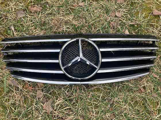 Решетка радиатора CL BLACK стиль (FACE LIFT) mercedes E W211 07-09год. Запорожье
