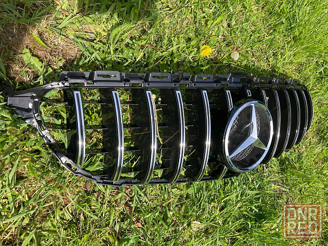 Решетка рад. mercedes C W205 14-18г.GT стиль (chrome Black) без камеры Запорожье - изображение 2