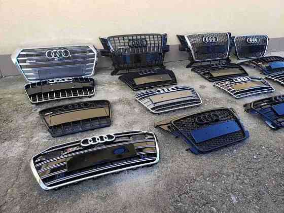 решетка радиатора audi а1 а3 а4 а5 а6 а7 а8 Q3 Q5 Q7 Q8 s3 S4 Ауді Запорожье