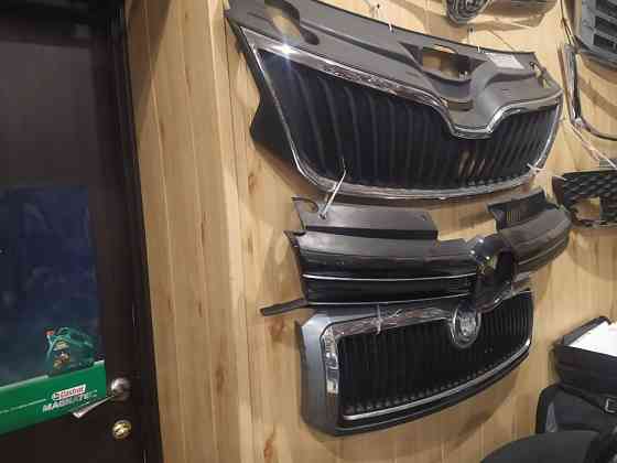 Решетка touareg nf tiguan CC skoda a5 a7 passat b7 b8 Запорожье