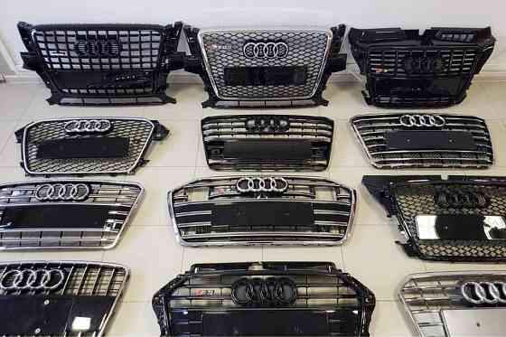 Решетка радиатора Audi Ауди Q5 Q7 Q8 Q3 А1 A6 А3 A4 А5 A7 А8 стиль S Запорожье