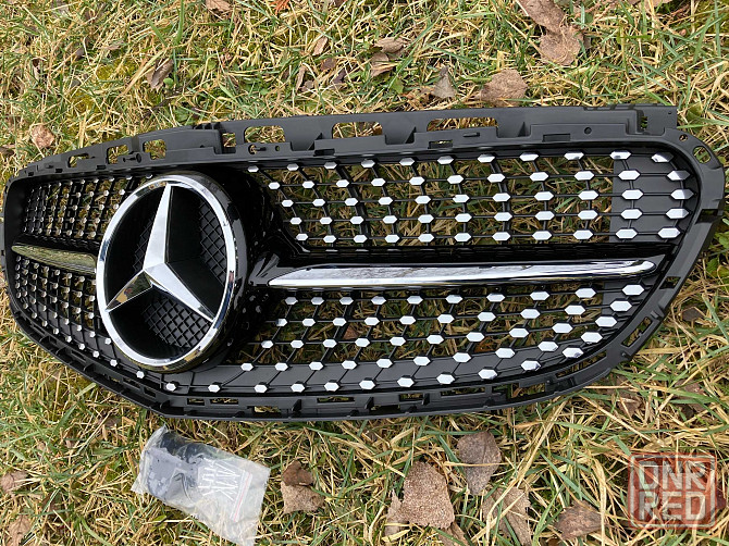 Решетка радиатора Диамантовая(Black)с камерой mercedesE W212 13-16год. Запорожье - изображение 2