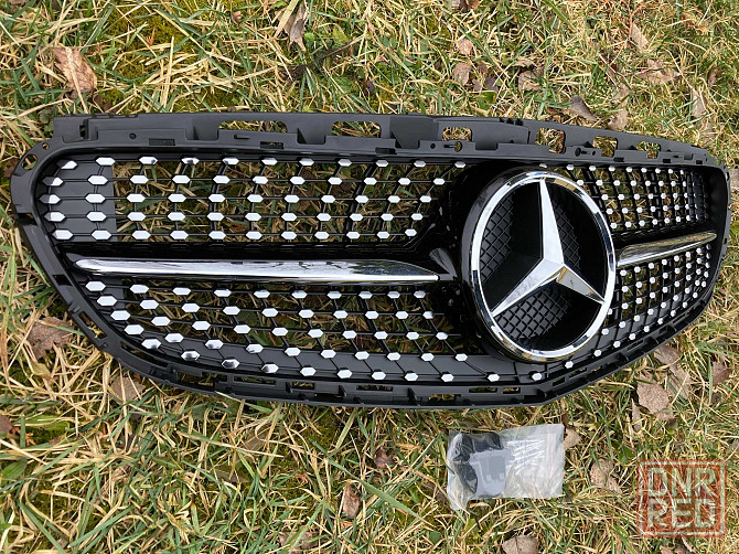 Решетка радиатора Диамантовая(Black)с камерой mercedesE W212 13-16год. Запорожье - изображение 3
