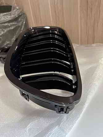 Ноздри решетка радиатора BMW F10 F30 E60 E39 E70 F15 F25 E90 Е46 Запорожье