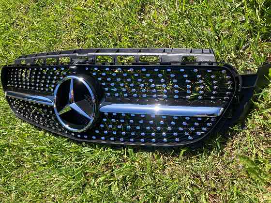 Решетка радиатора mercedes E W213 16-20год.диамант (черная)ПОД КАМЕРУ Запорожье