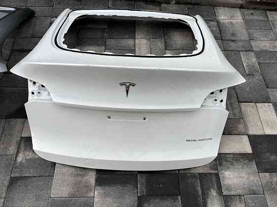 Tesla Model Y Крышка Багажника Ляда, оригинал б/у, в наличии Запорожье