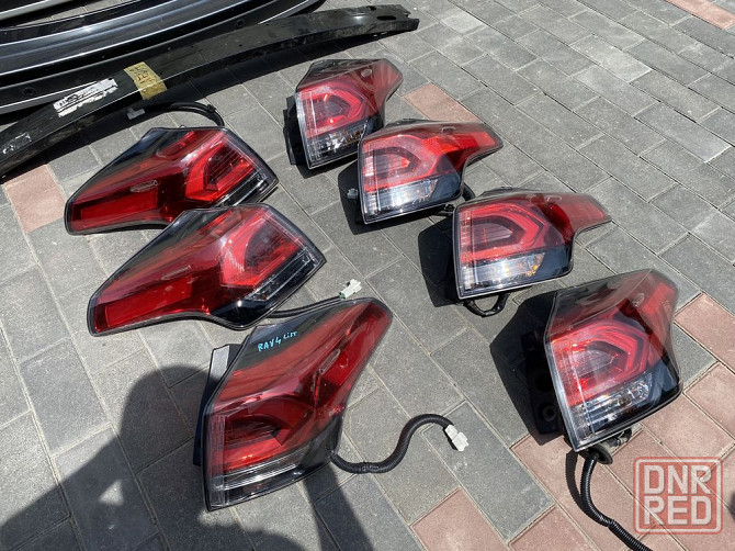 Toyota RAV4 2013 - 2022 Крышка багажника в сборе. РАЗБОРКА/ЗАПЧАСТИ Запорожье - изображение 3