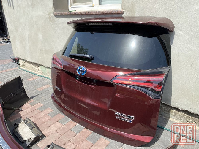 Toyota RAV4 2013 - 2022 Крышка багажника в сборе. РАЗБОРКА/ЗАПЧАСТИ Запорожье - изображение 6