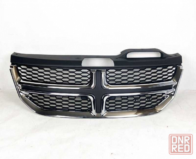 Решетка переднего бампера (хром) Dodge Journey 2011- Запорожье - изображение 1
