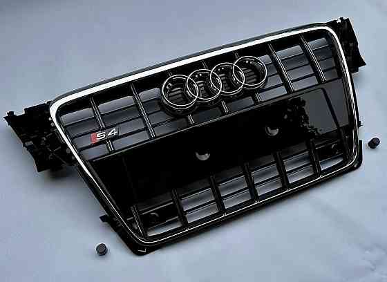 Решетка радиатора Audi A4 B8 (07-11) тюнинг стиль S4 (хром) Запорожье