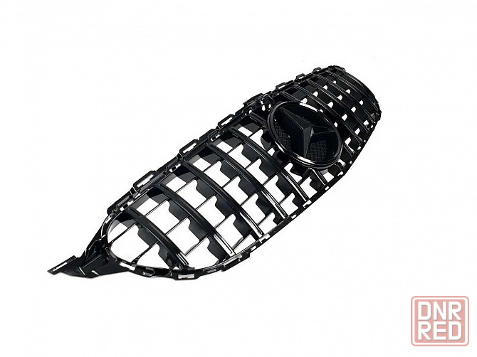 Решетка рад. mercedes C W205 14-18год.GT стиль ( Black) с камерой Запорожье - изображение 3