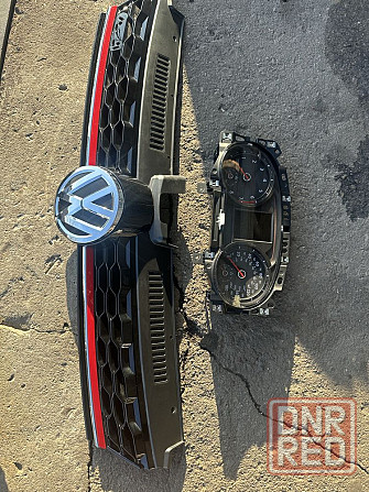 Решетка радиатора приборная панель golf 7 GTI гольф 7 Запорожье - изображение 1