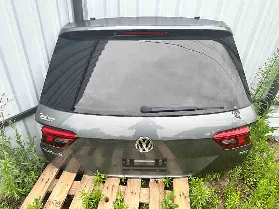 Кришка крышка багажника Volkswagen Tiguan 2018 2019 2020 2021 Запорожье
