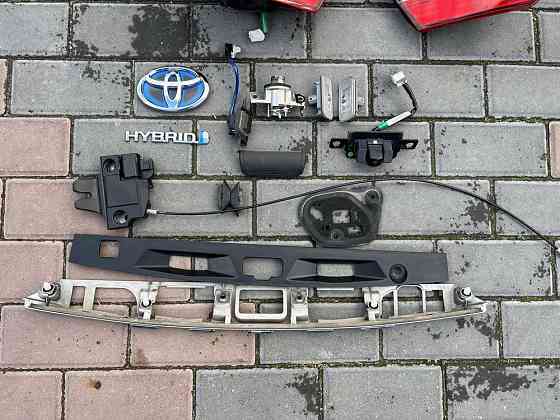 Toyota Camry 70 Фонарь Камера Замок Проводка Накладка Кришка комлект Запорожье