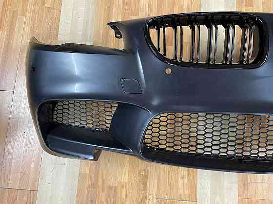 Передний бампер F10 M5 bmw Бампер Бмв ф10 м5 решетка BMW 5 10-17год Запорожье