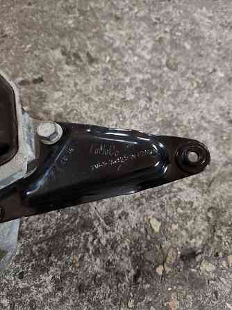 Подушка двигателя (КПП) Ford C Max gibrid Запорожье