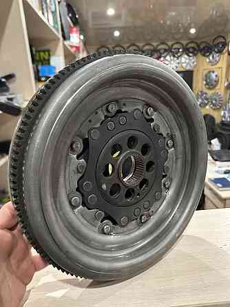Маховик демпферный 04L105266D VAG демфер 415089109 LUK Запорожье