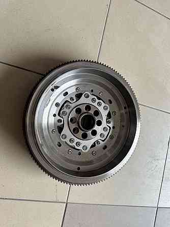 Демфер маховик vw t5 t6 multivan caravelle 06J105266AR Запорожье
