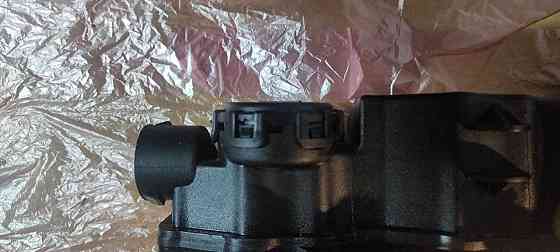 Клапанна кришка FORD VOLVO PEUGEOT CITROEN MAZDA 1.6 HDI 9660281080 Запорожье