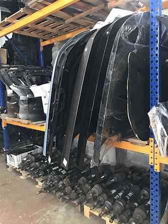 Клапанная крышка Land Rover Range Rover 3.0D LR029145 LR029146 Запорожье