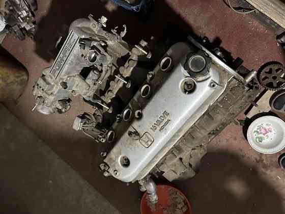 Двиготель Honda Accord 1992 год по запчастям Запорожье