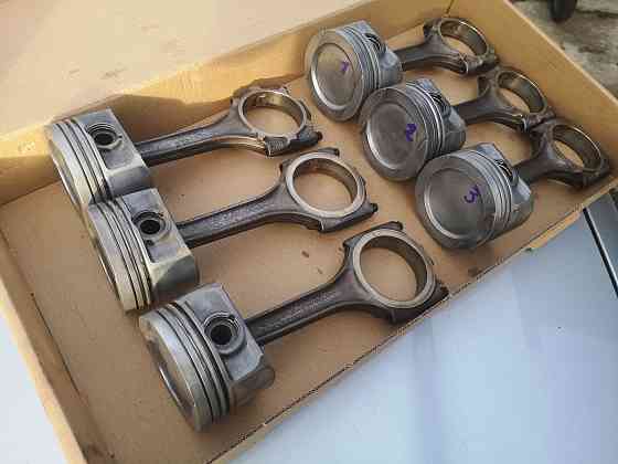 Поршни audi abc 2.6 100 80 c4 b4 b5 a6 a4 поршень блок шатуны 2,6 v6 Запорожье