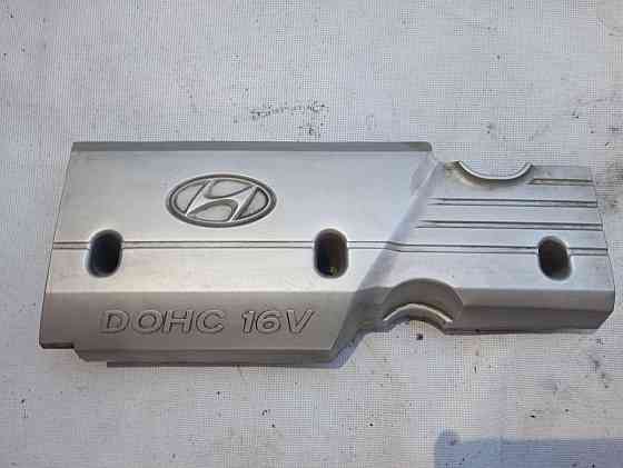 Декоративная крышка Hyundai Accent 2006-2010 1.4 бензин Хюндай Акцент Запорожье