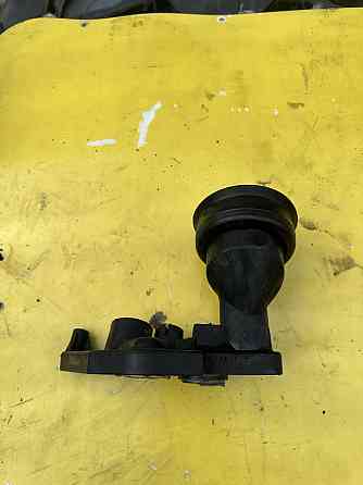 Маслозаливная горловина 2.5 TDI Volkswagen Crafter 076115308A Запорожье