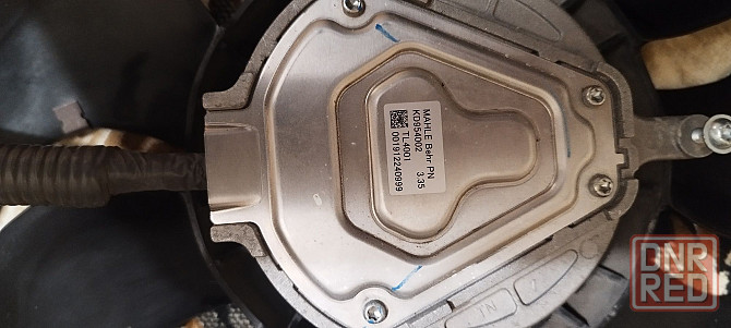 KD954002 Tesla диффузор радиатора охлаждения, в сборе с мотором и крыл Запорожье - изображение 2