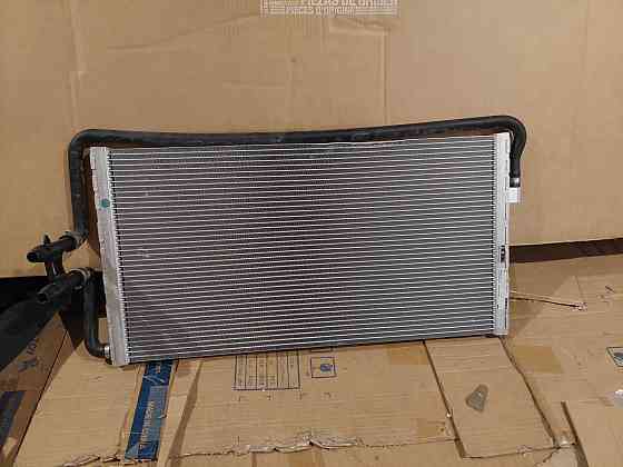 Радиатор Bmw m5 f10 m6 f06 f12 f13 17112284244 Радіатор БМВ 5 м5 ф10 Запорожье