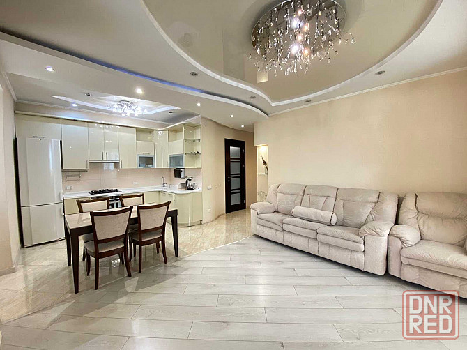 Продаж 3-к квартира, центр, пр. Соборний 212 Запорожье - изображение 1
