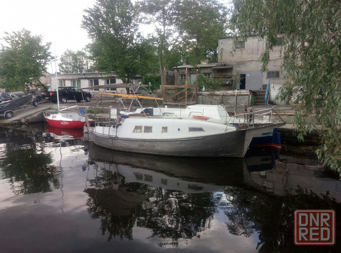 Катер водоизмещающий Запорожье - изображение 1