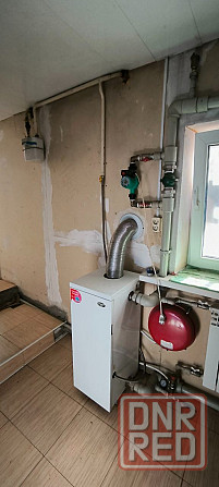 Продажа дом 121 кв м и 2 участка земли Макеевка Кировский посёлок Лесной Макеевка - изображение 2