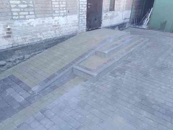 Укладка тротуарной,  дорожной плитки под ключ. Запорожье