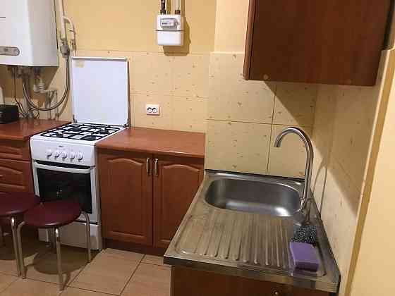 Сдается 1-комнатная квартира в Кировском районе, возле рынка. Донецк