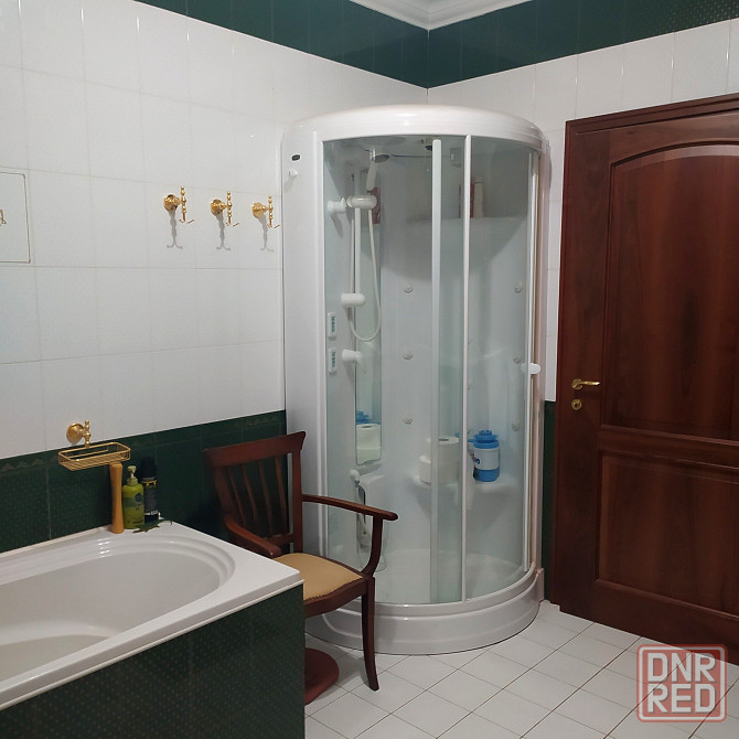 Продам отличную 4-х ком. кв-ру 147 м кв. в пер.Орешкова с гаражом и подвалом Донецк - изображение 10