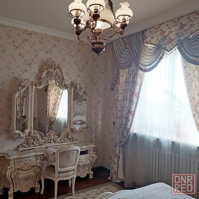 Продам отличную 4-х ком. кв-ру 147 м кв. в пер.Орешкова с гаражом и подвалом Донецк - изображение 6
