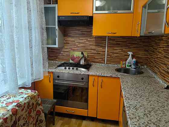 Сдам 2к кв в центре Донецк